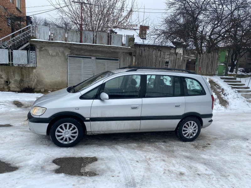 Opel Zafira 6+ 1 2.0 DTL 101, снимка 3 - Автомобили и джипове - 53378014