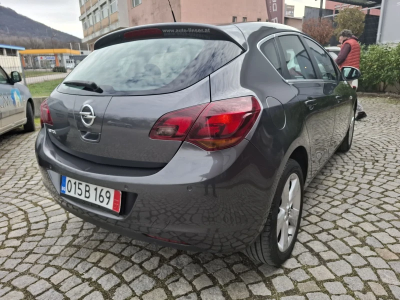 Opel Astra 1.6i-115к.с.115000км.РЕАЛНИ! ТОП СЪСТОЯНИЕ!, снимка 4 - Автомобили и джипове - 53591320