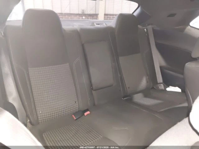 Dodge Challenger R/T - изображение 8