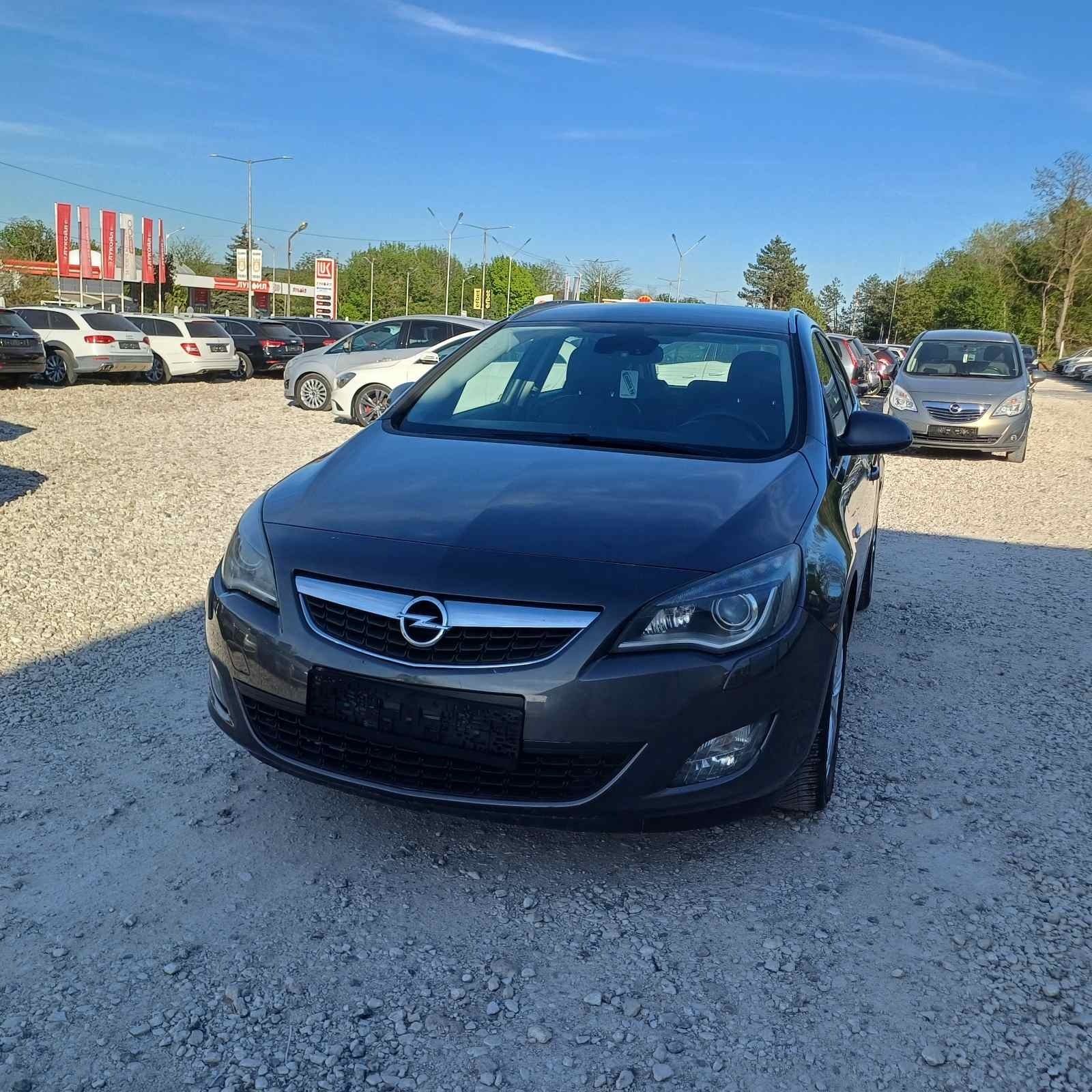 Opel Astra 1.7cdti *Facelife*Navi*UNIKAT* - изображение 1