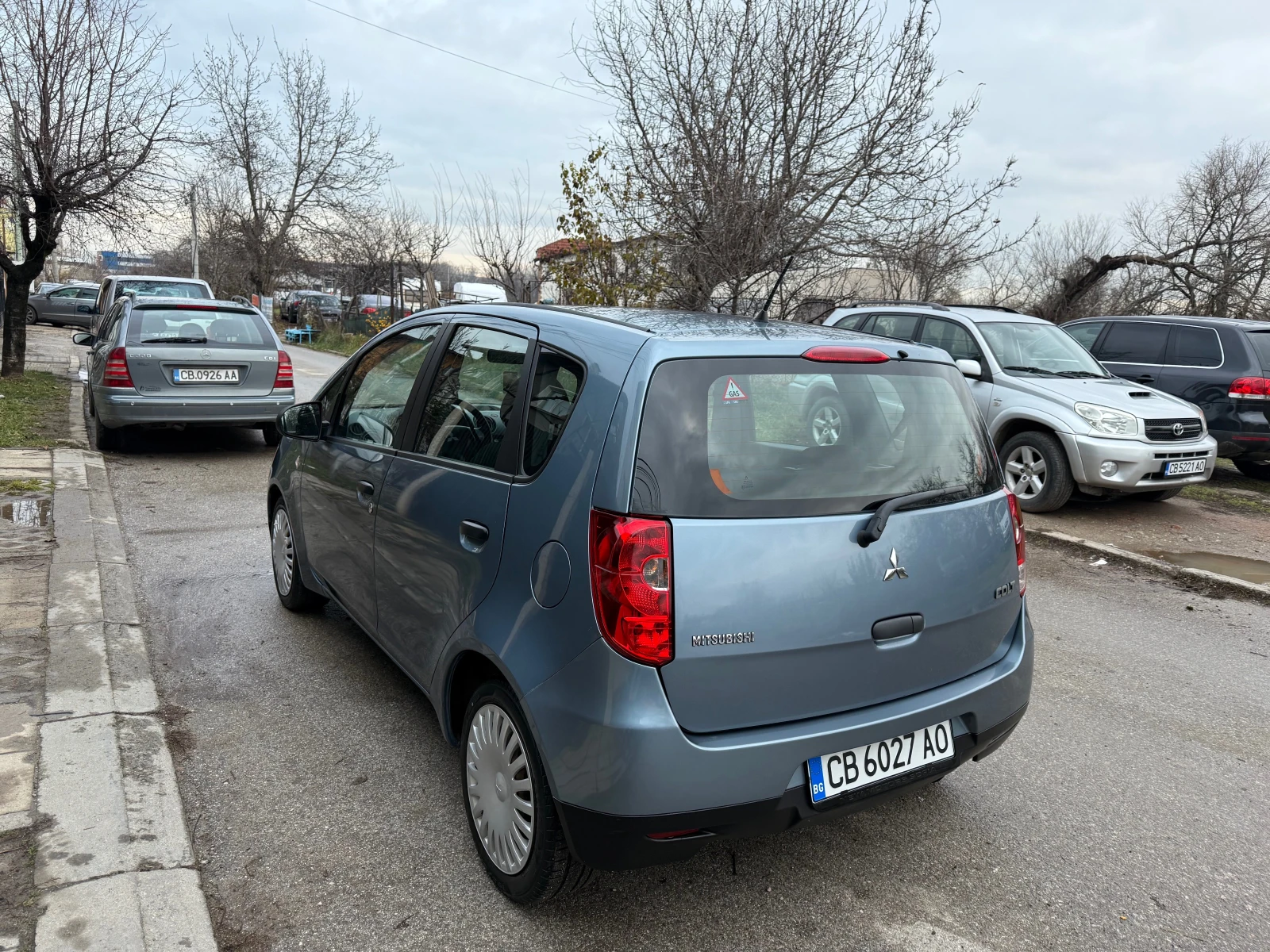 Mitsubishi Colt 1.3i GAZ - изображение 6