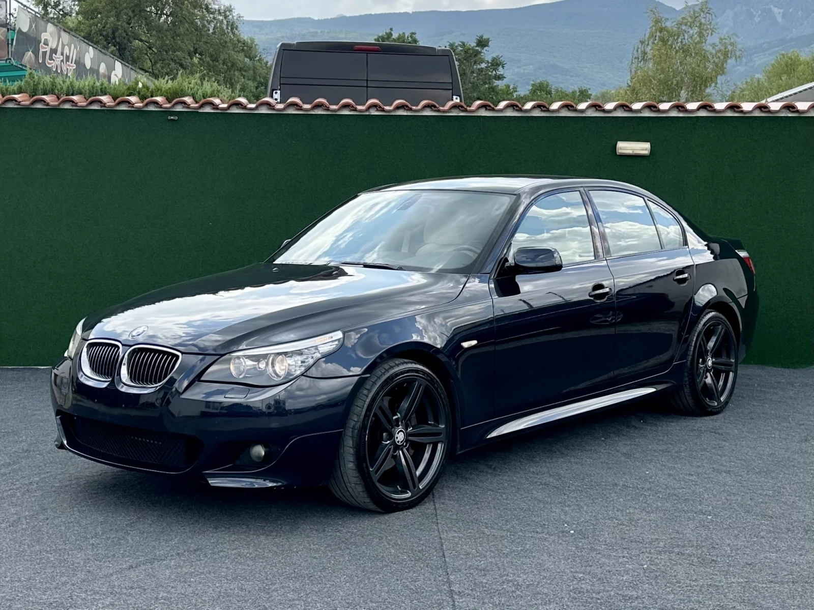 BMW 530 I x-Drive M-Pack DynamicDrive Comfort Swiss  | Mobile.bg   1