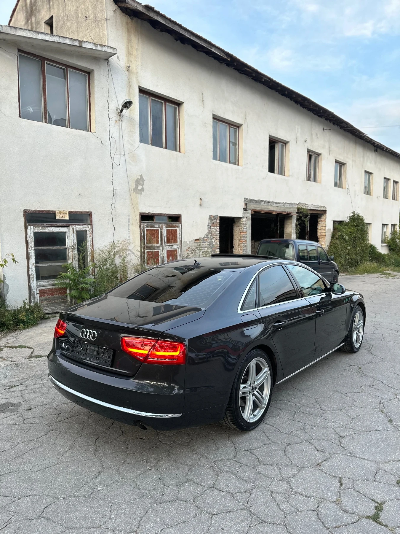 Audi A8 132000KM/SLINE/QUATTRO | Mobile.bg   6