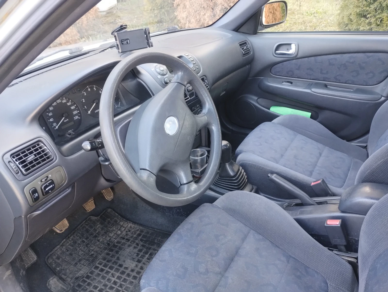 Toyota Corolla  - изображение 3