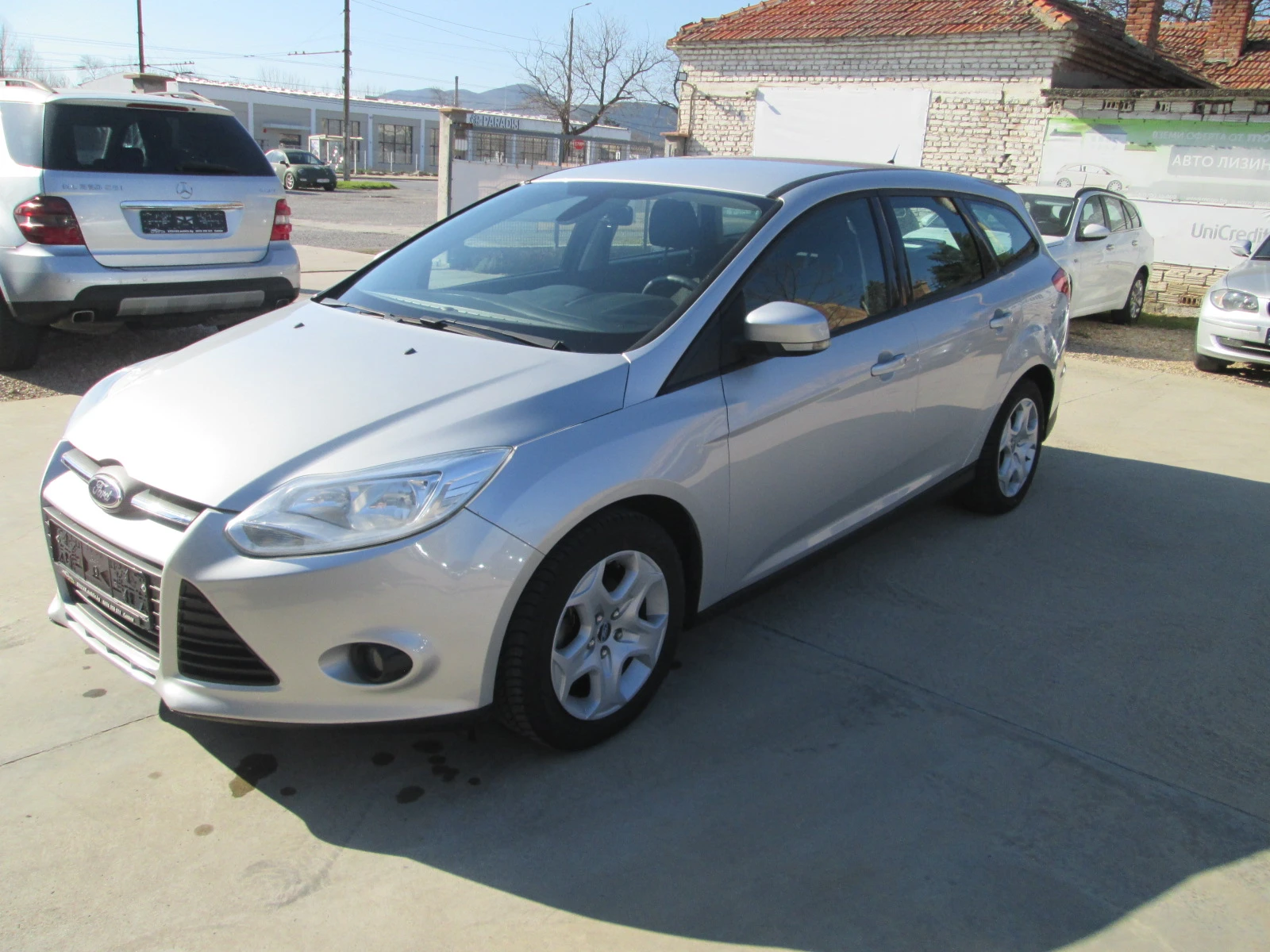 Ford Focus 1.6TDCI-СЕРВИЗНА ИСТОРИЯ, снимка 7 - Автомобили и джипове - 53763412