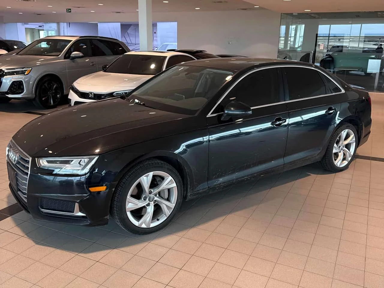 Audi A4 * Progressiv * CARFAX * 360 КАМЕРА * ПОДГРЕВИ * , снимка 2 - Автомобили и джипове - 54102440