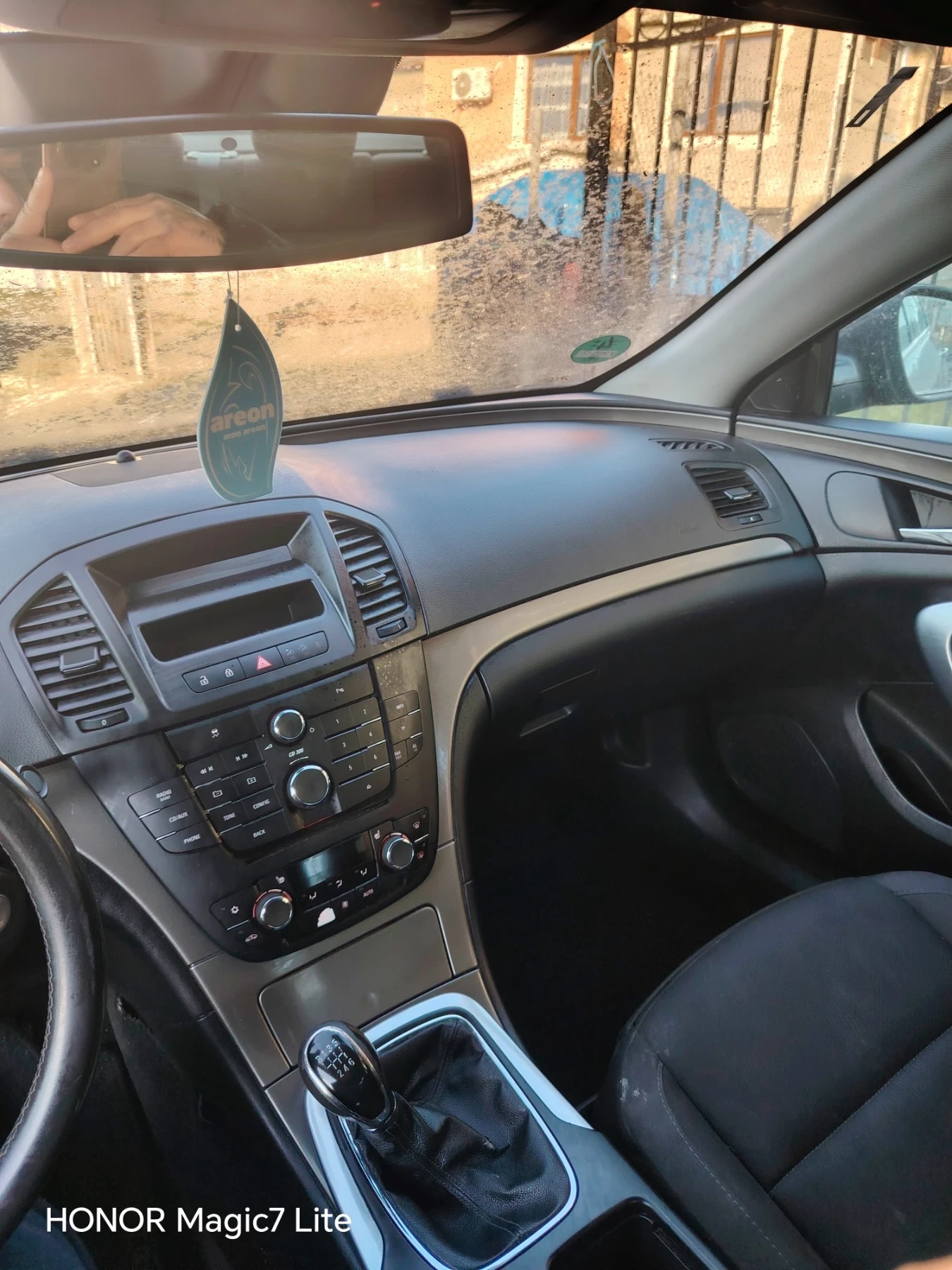 Opel Insignia, снимка 9 - Автомобили и джипове - 54231665