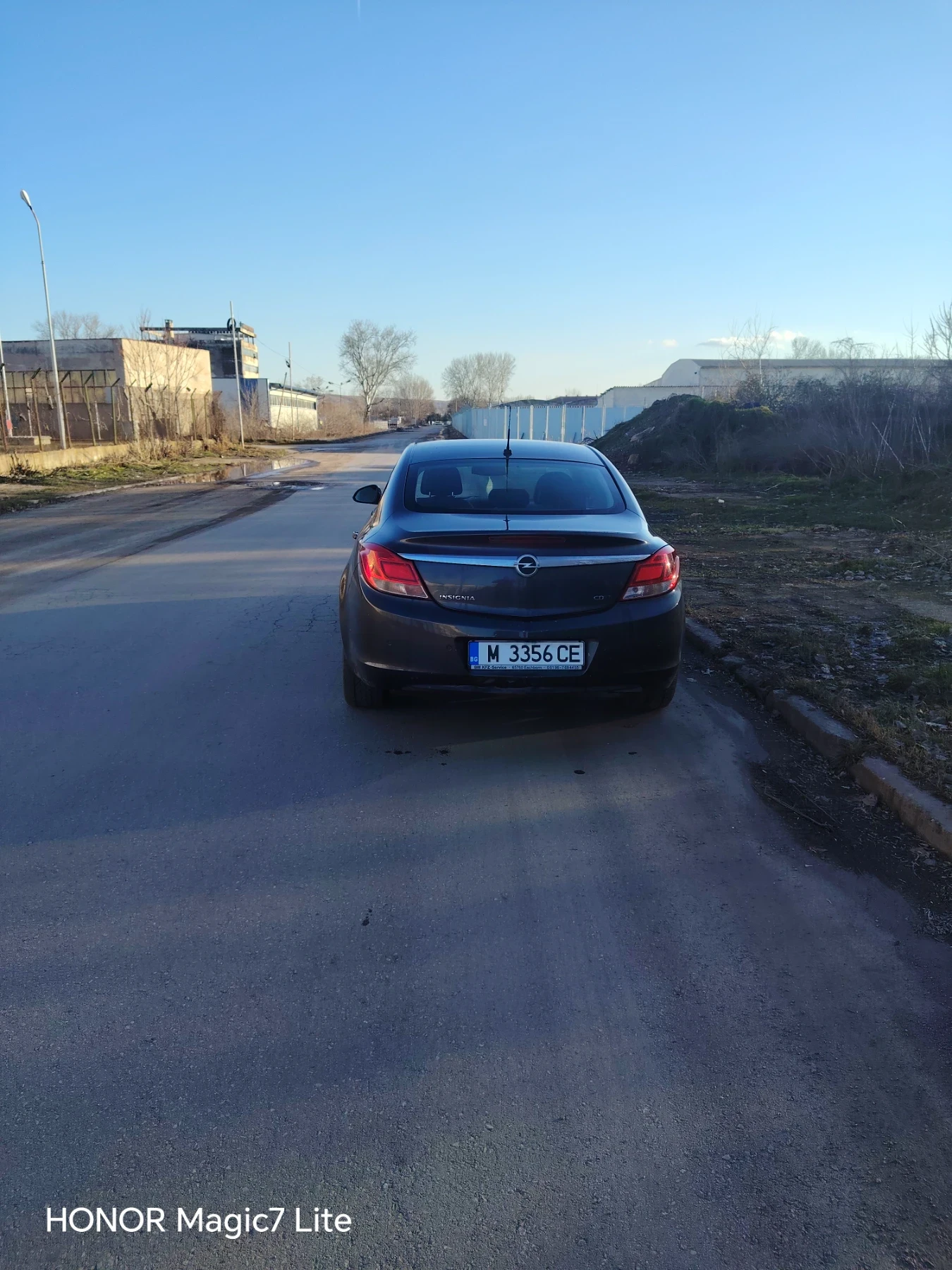 Opel Insignia, снимка 3 - Автомобили и джипове - 54231665
