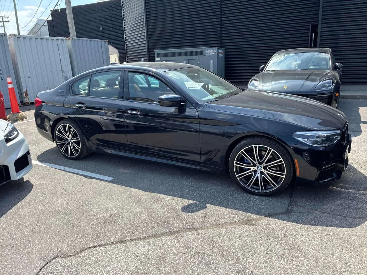 BMW 530E xDrive iPerformance  CARFAX | Mobile.bg � ����������� 1