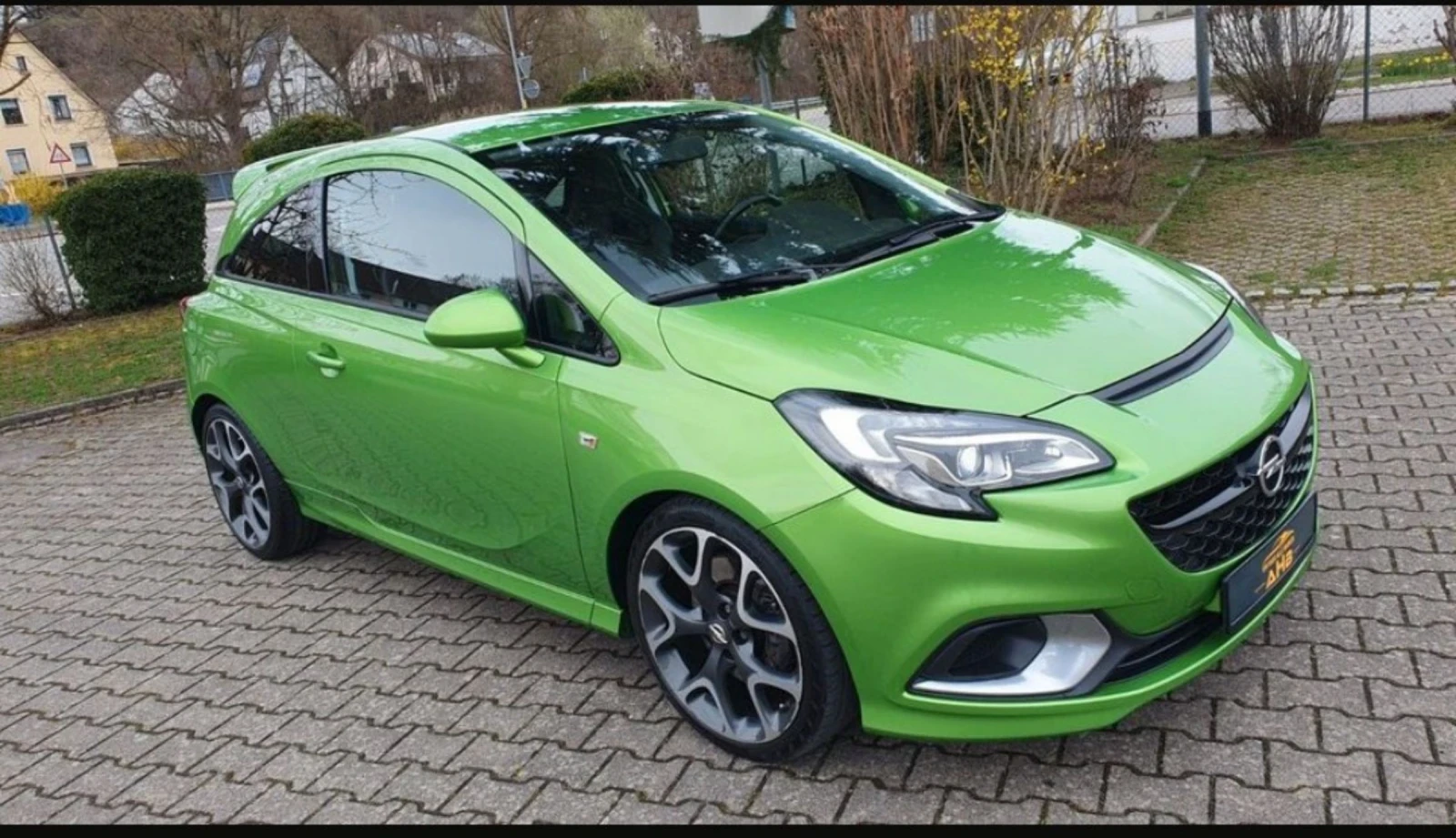 Opel Corsa OPC Performance 