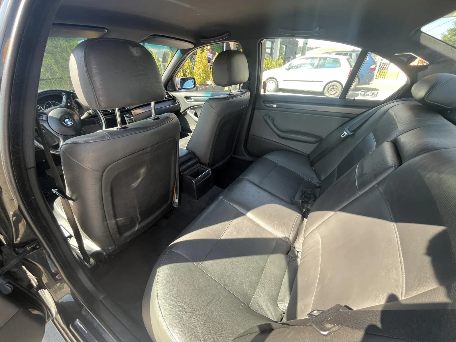 BMW 320, снимка 6 - Автомобили и джипове - 55294091