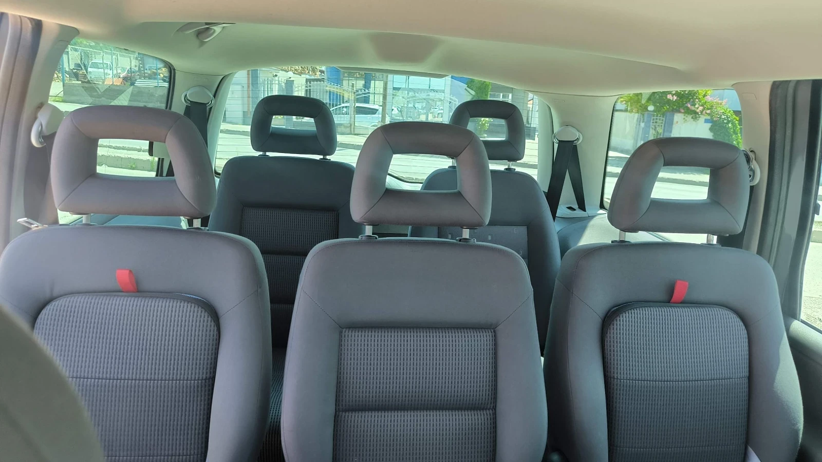 VW Sharan 2.0TDI 140кс, снимка 12 - Автомобили и джипове - 55443624