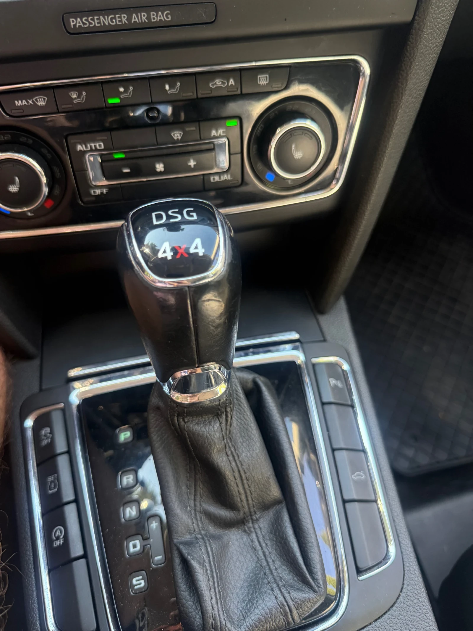 Skoda Superb, снимка 5 - Автомобили и джипове - 55687564