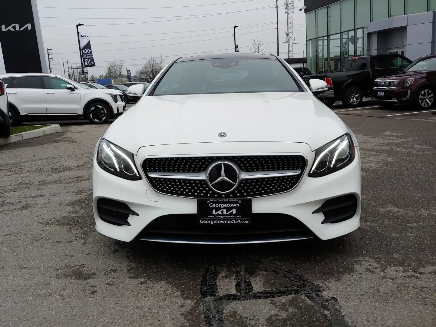 Mercedes-Benz E 400 3.0L AWD SUNROOF NAV HTD SEATS 88K KM, снимка 2 - Автомобили и джипове - 55804359