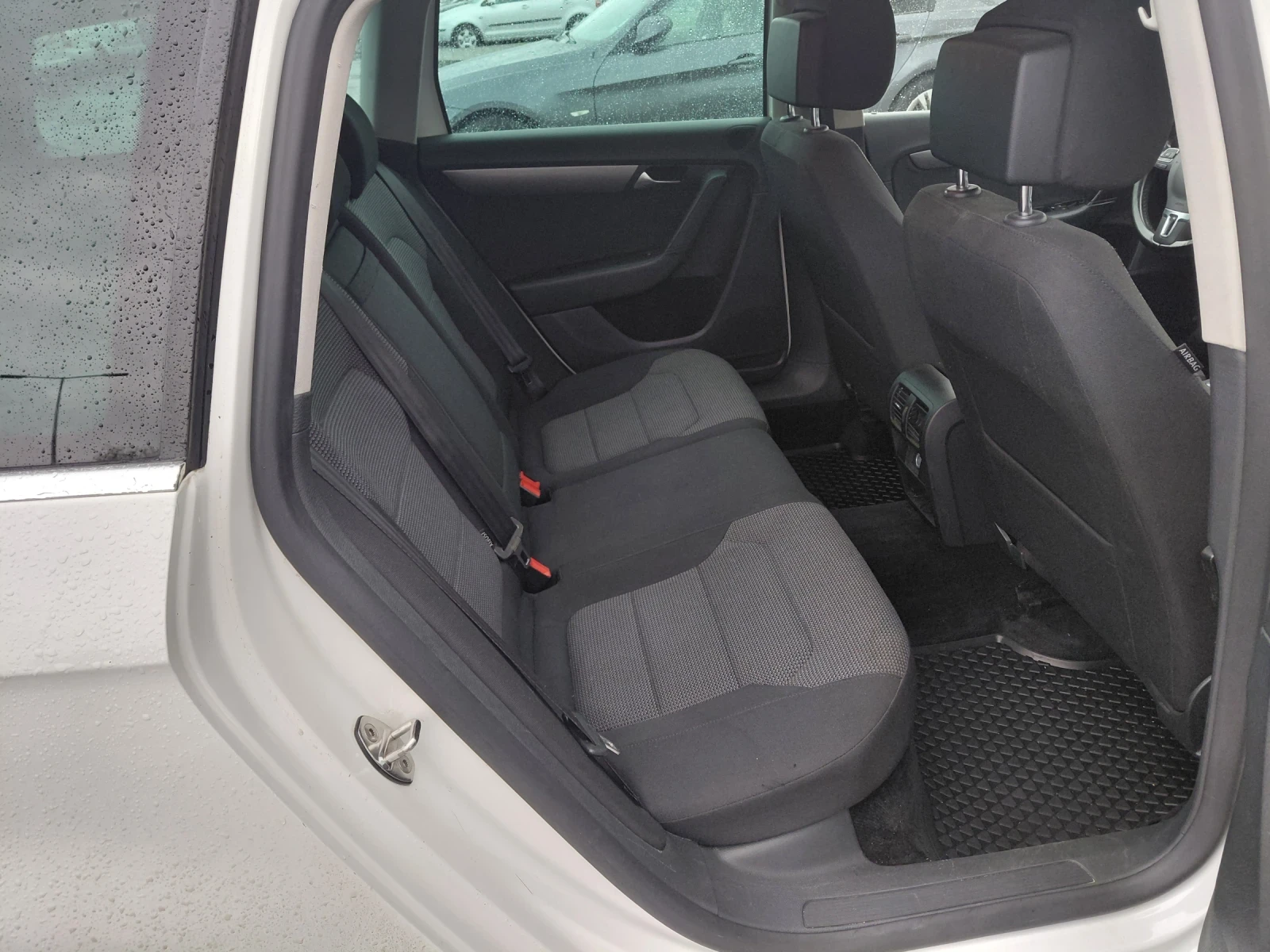 VW Passat 2000-TDI.Автомат.Парктр.Автоп., снимка 16 - Автомобили и джипове - 56461578