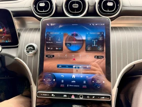 Mercedes-Benz GLC 300 d 4MATIC/AMG/LED/DISTR/MEMORY/360/KEYLESS/PANO, снимка 11