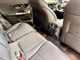 Mercedes-Benz GLC 300 d 4MATIC/AMG/LED/DISTR/MEMORY/360/KEYLESS/PANO, снимка 15