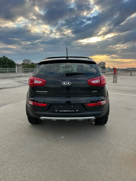 Kia Sportage 2.0 CRDI // 185к.с.// 4х4 // Автоматик // Панорама, снимка 4