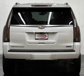 Cadillac Escalade Luxury 6.2 V8, снимка 6