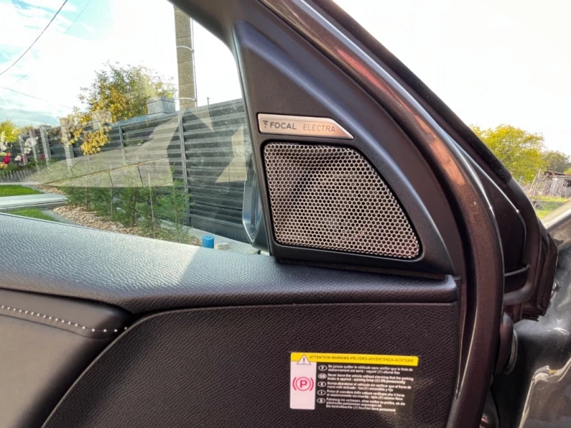 DS DS 7 Crossback Opera Focal Night Keyless, снимка 10 - Автомобили и джипове - 52551035