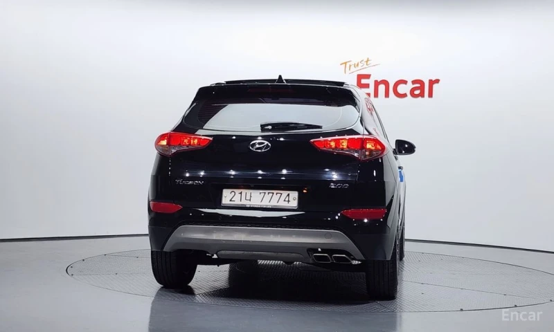 Hyundai Tucson, снимка 4 - Автомобили и джипове - 53329878