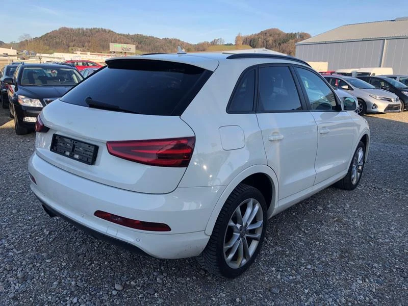 Audi Q3 2.0TFSi quattro Swiss, снимка 4 - Автомобили и джипове - 33873000