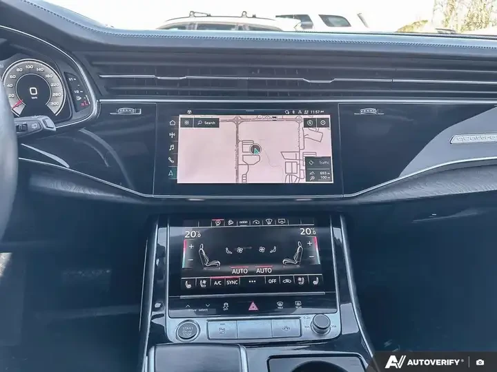 Audi Q7 TECHNIК* MATRIX* ОБДУХ* 360 CAM, снимка 9 - Автомобили и джипове - 53902880