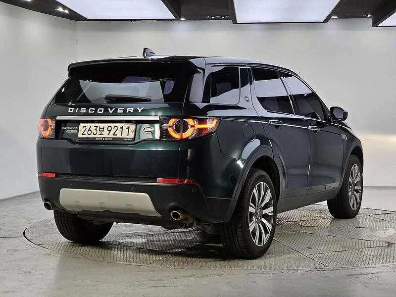 Land Rover Discovery Sport 2.0 Automatic, снимка 4 - Автомобили и джипове - 55841980