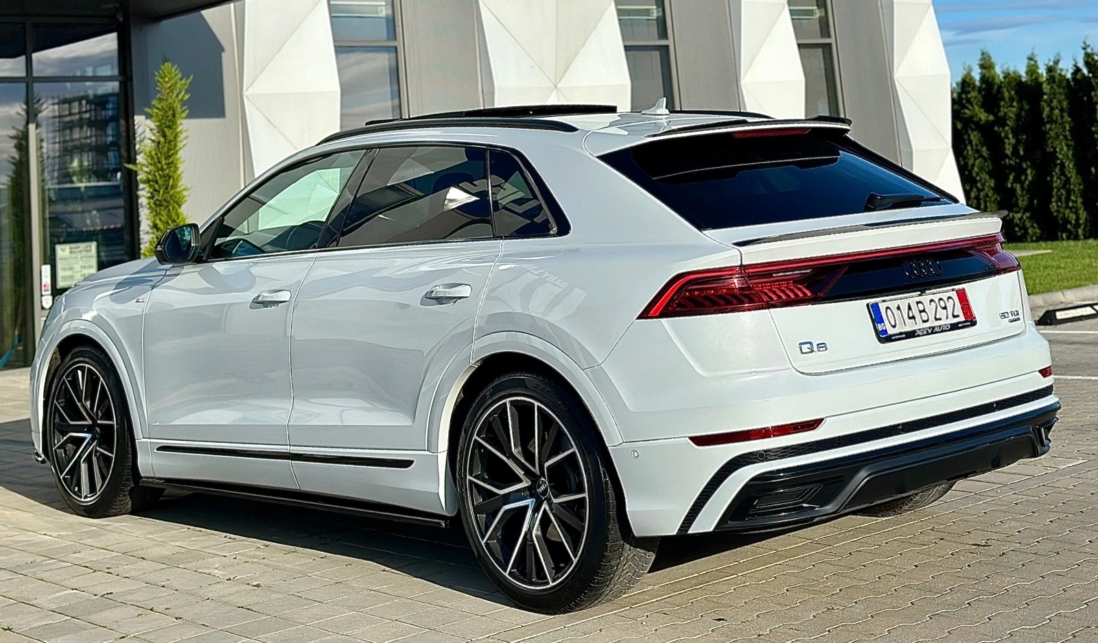 Audi Q8 5.0TDI#3xSLINE#B&O#MATRIX-LASER#PODGREV#OBDUH#PANO - изображение 7