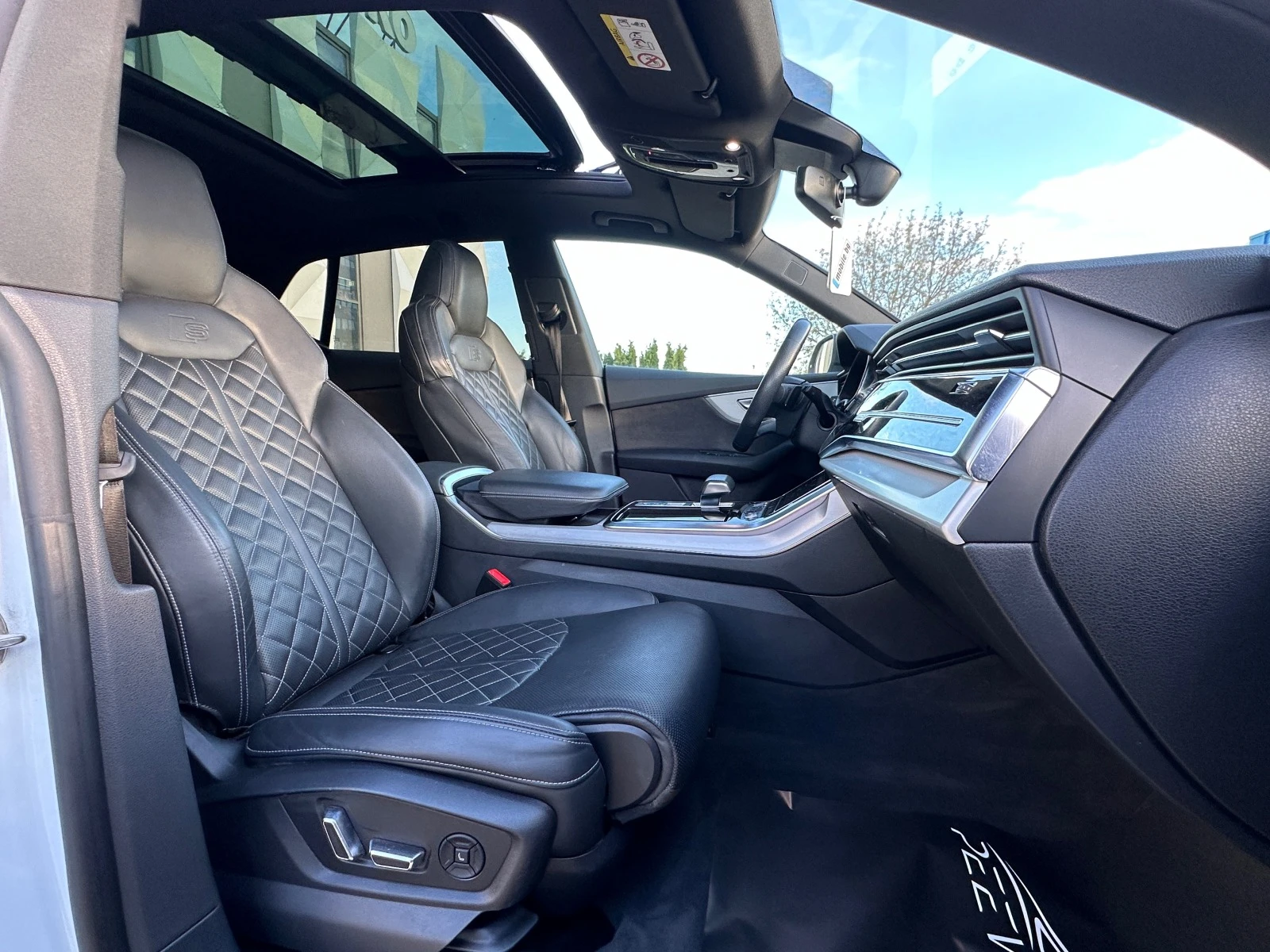 Audi Q8 5.0TDI#3xSLINE#B&O#MATRIX-LASER#PODGREV#OBDUH#PANO - изображение 10