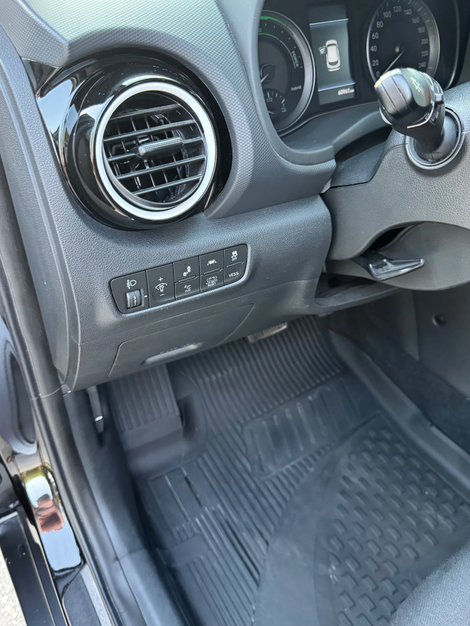 Hyundai Kona 1, 6 HYBRID - FASHION  | Mobile.bg   12