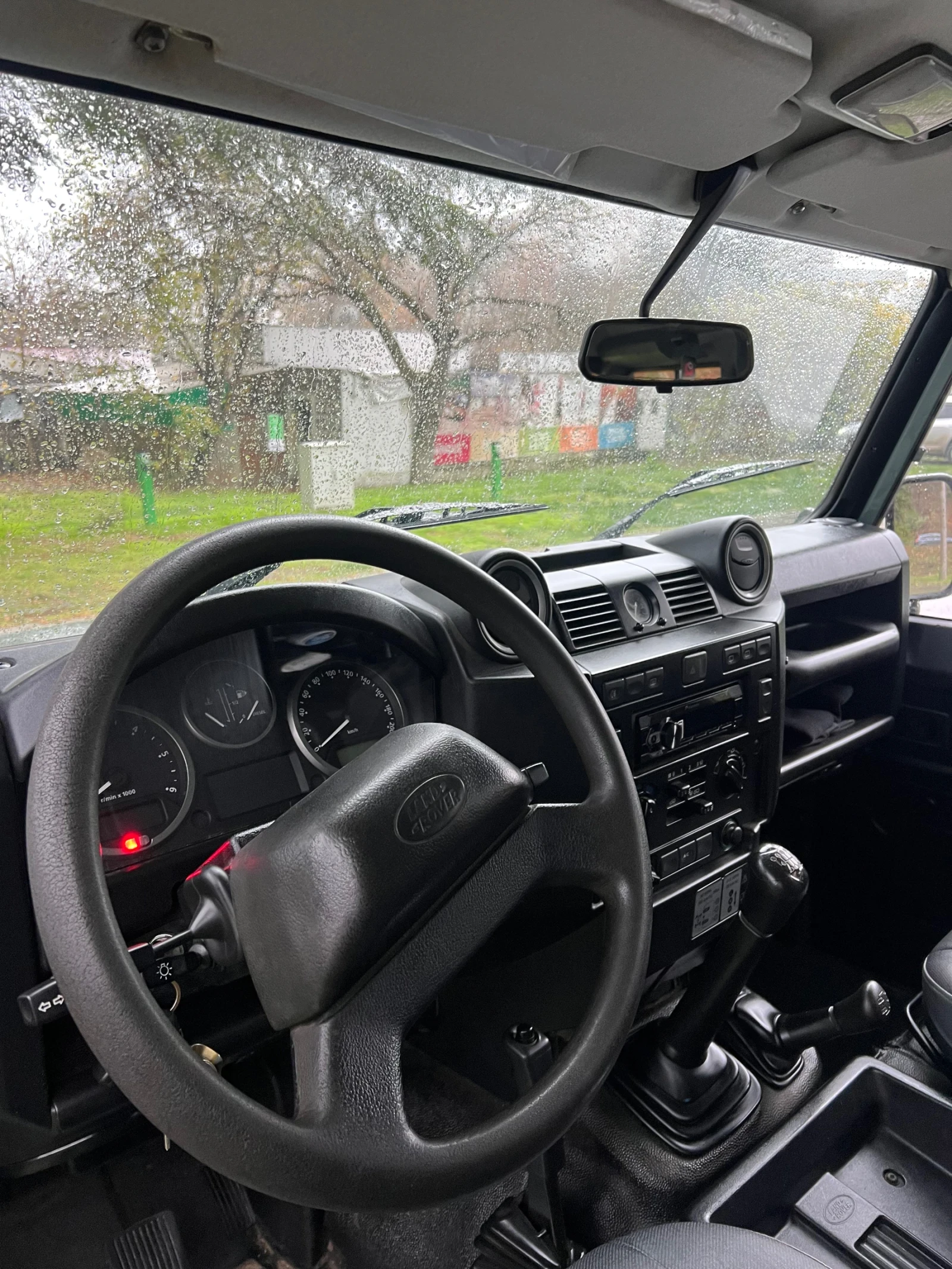 Land Rover Defender 2, 4 TDCI - изображение 7