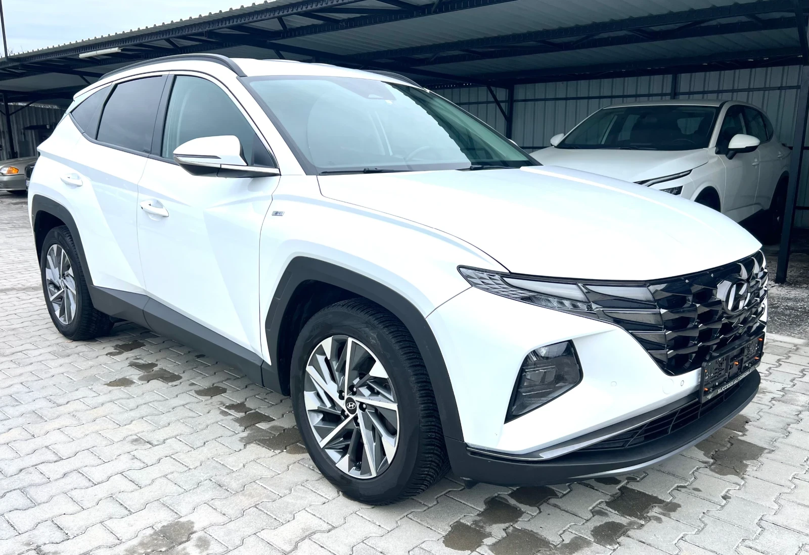 Hyundai Tucson 1, 6 Mild Hibrid, снимка 4 - Автомобили и джипове - 53950062