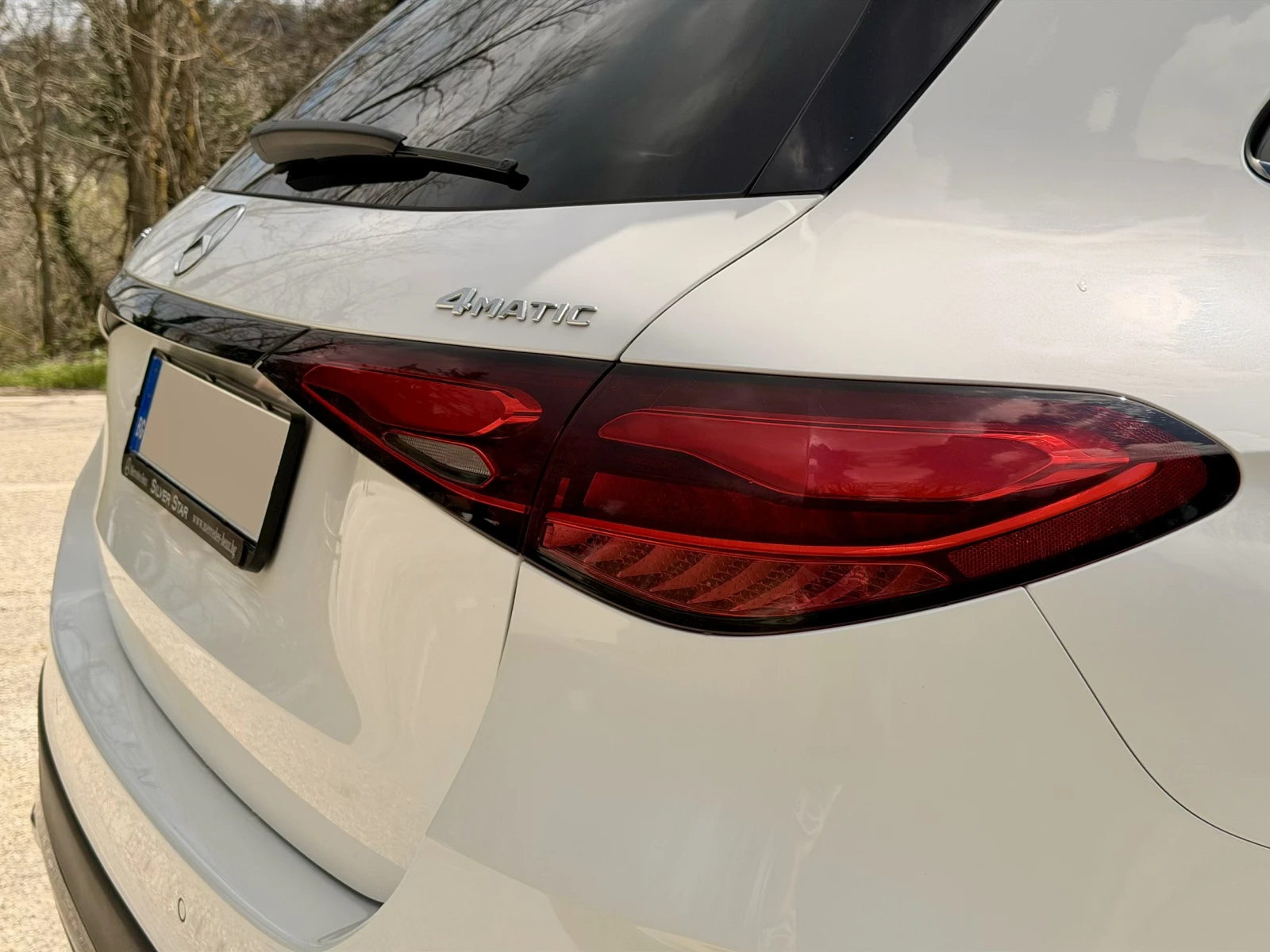 Mercedes-Benz GLC 300 d 4MATIC/AMG/LED/DISTR/MEMORY/360/KEYLESS/PANO, снимка 17 - Автомобили и джипове - 54173213