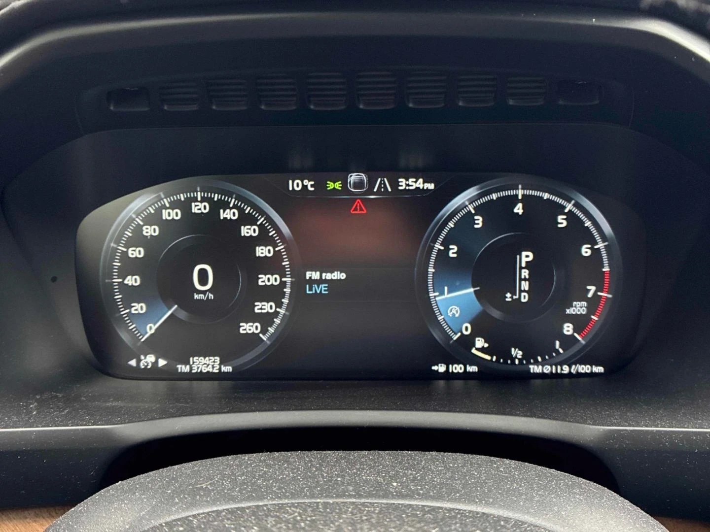 Volvo Xc90 Inscription* 360камери* Подгрев* Oбдух* Line Assis, снимка 9 - Автомобили и джипове - 54217684