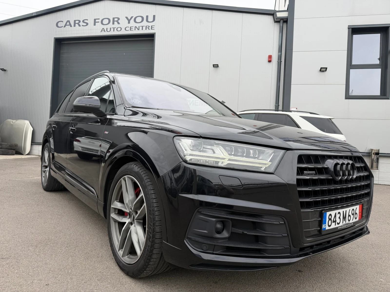 Audi Q7 3.0 TDI Quattro S line 7 Местен ДДС