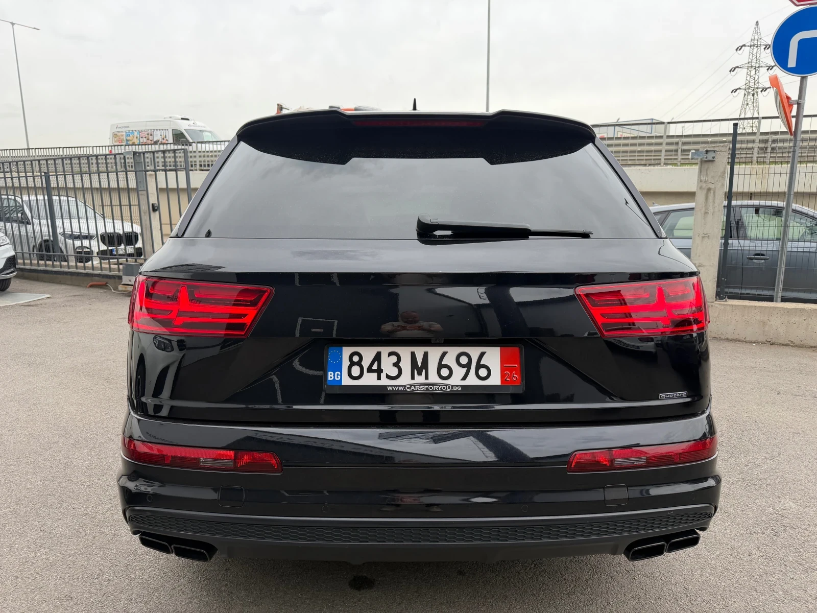 Audi Q7 3.0 TDI Quattro S line 7 Местен ДДС, снимка 5 - Автомобили и джипове - 54475285