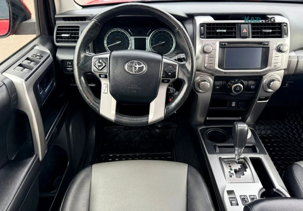 Toyota 4runner SR5 Premium 4WD/Камера/Кожа , снимка 13 - Автомобили и джипове - 54573419
