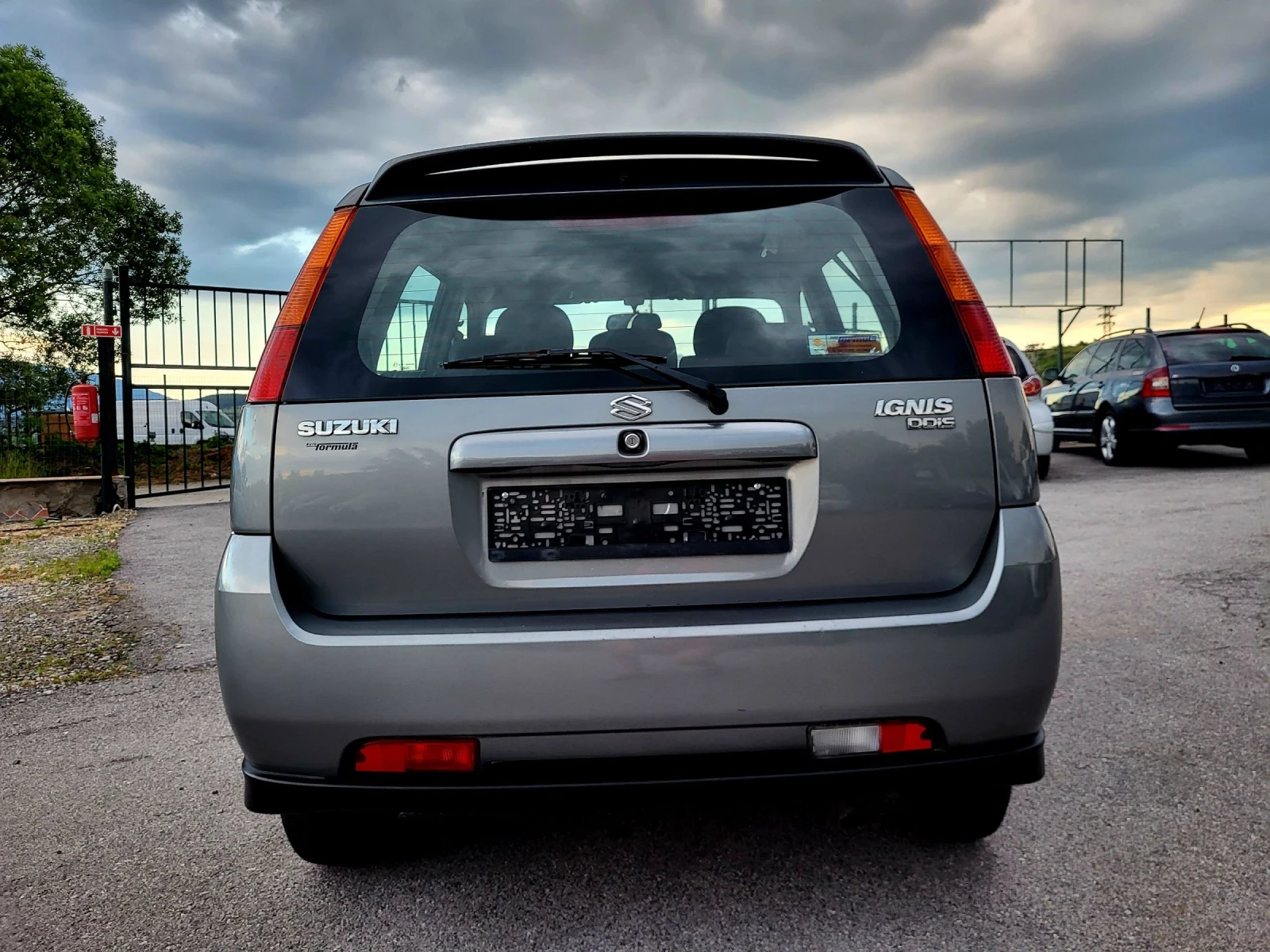 Suzuki Ignis 1.3DDIS, снимка 6 - Автомобили и джипове - 54804273