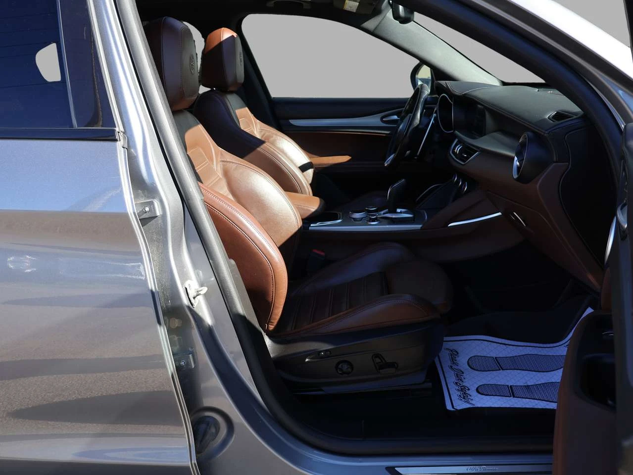 Alfa Romeo Stelvio TI * ACCIDENT FREE* ALFA ROMEO MAINTAIN* 2ND WIMTE | Mobile.bg � ����������� 8