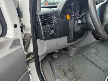 Mercedes-Benz Sprinter 2.2d - изображение 8