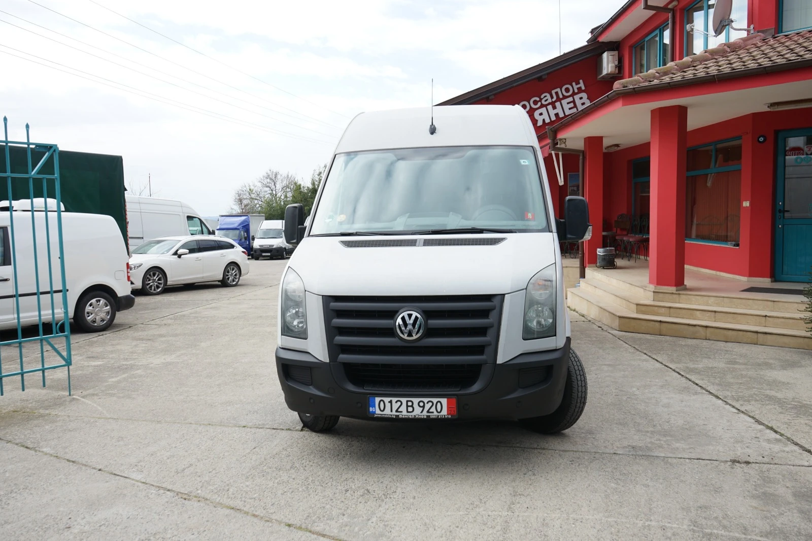 VW Crafter 2.5TDI* MAXI* Климатик - изображение 2