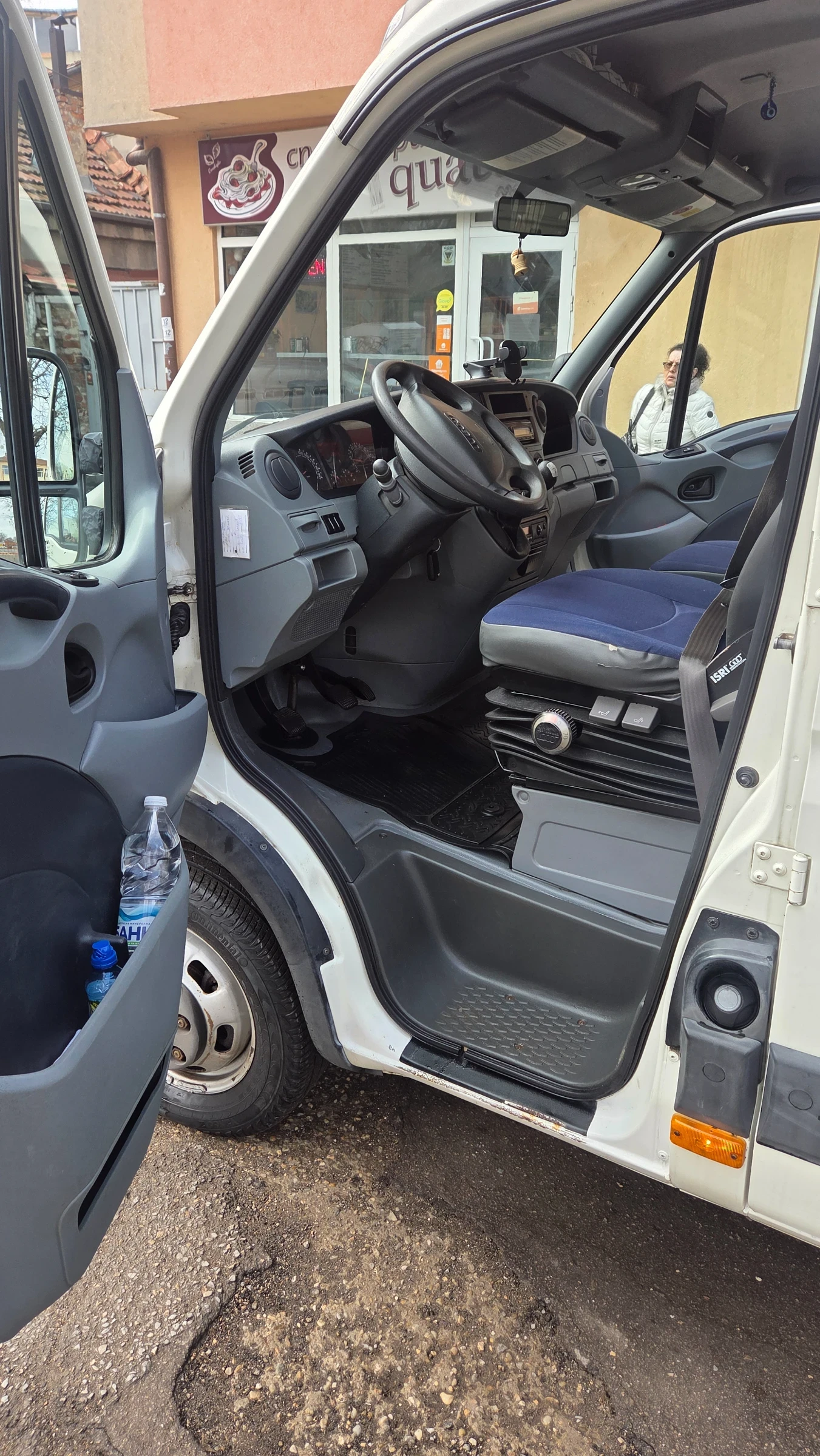 Iveco Daily Tourys, снимка 13 - Бусове и автобуси - 54054968