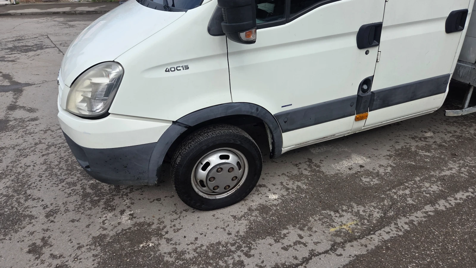 Iveco Daily Tourys, снимка 12 - Бусове и автобуси - 54054968