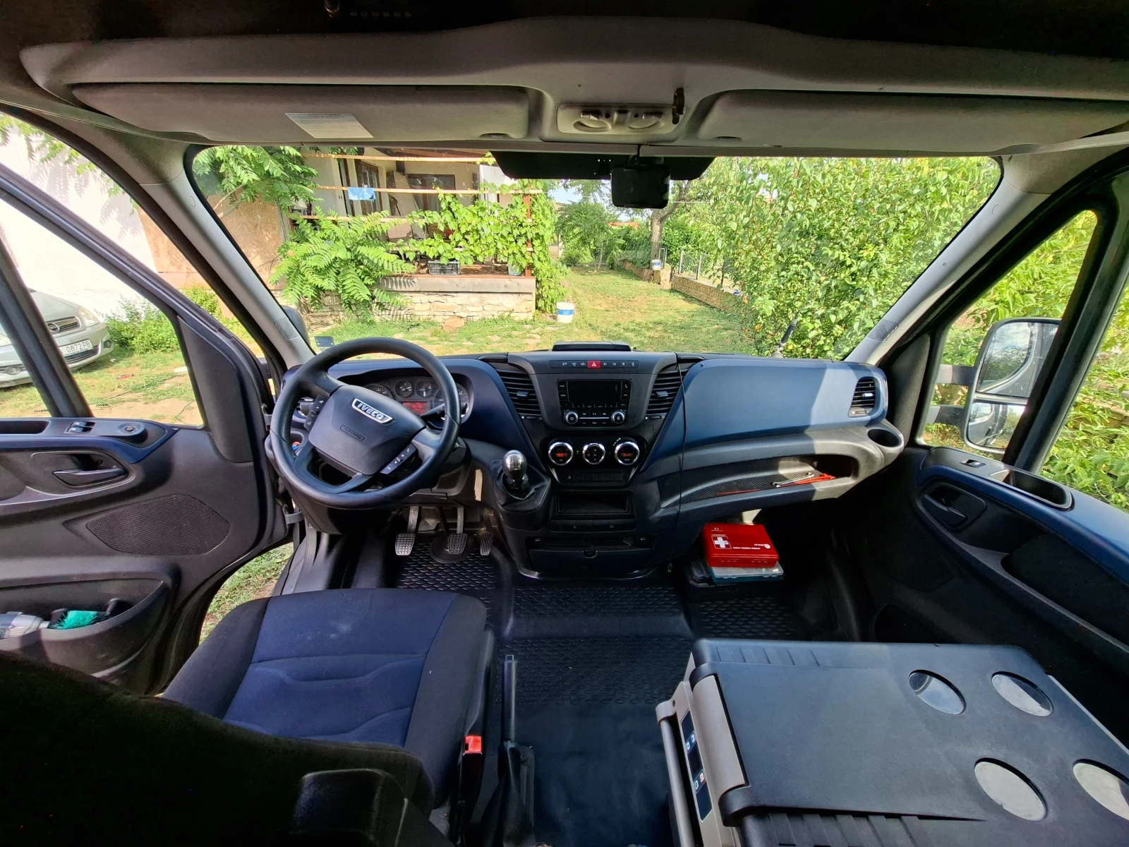 Iveco 35S18, снимка 9 - Бусове и автобуси - 55158245