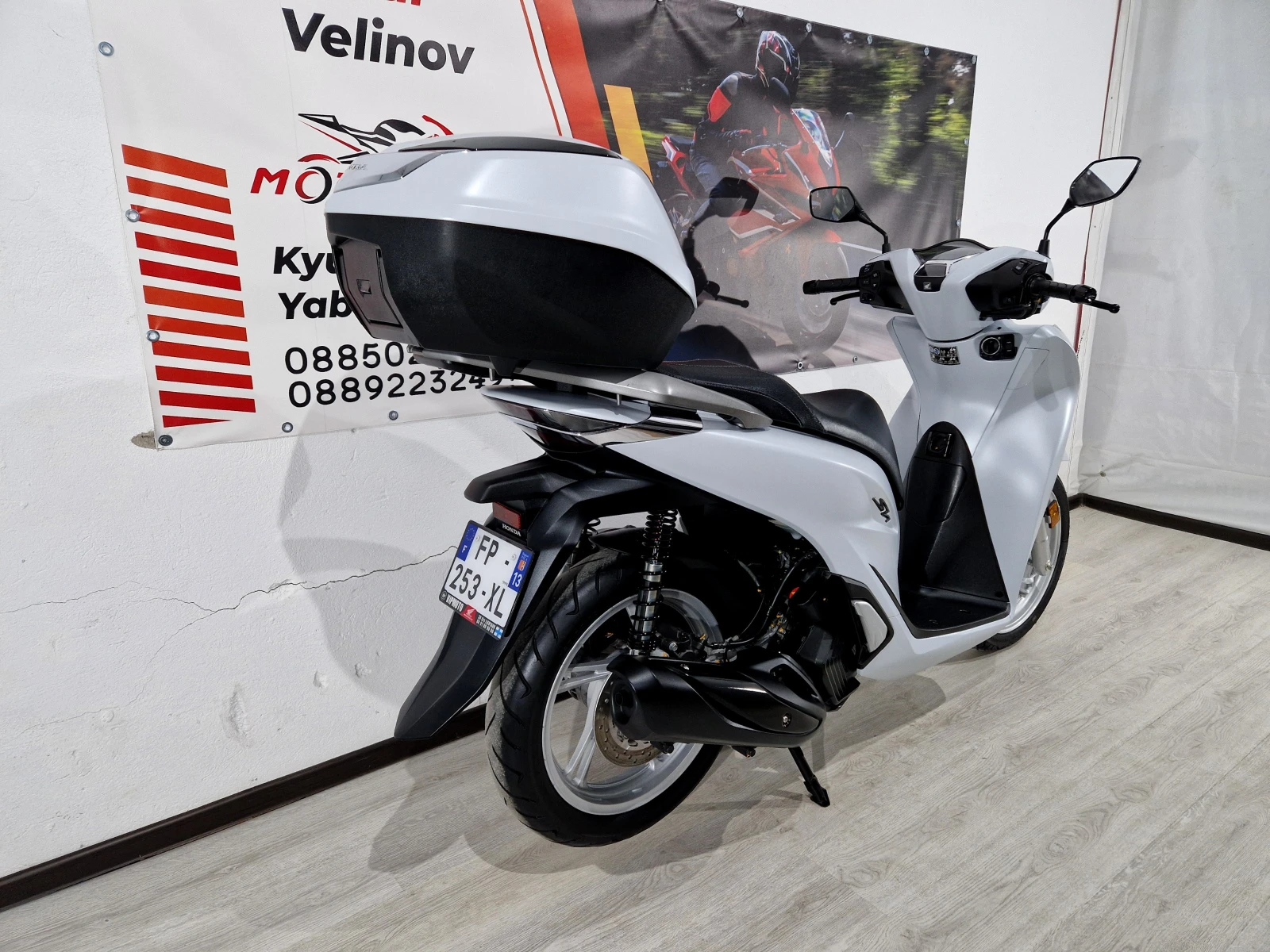 Honda Sh 125ie, 2022г.!12155км!ABS-TCS, Led, Start-Stop, S , снимка 12 - Мотоциклети и мототехника - 54034029