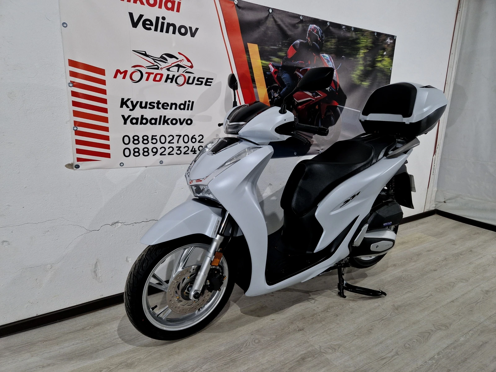 Honda Sh 125ie, 2022г.!12155км!ABS-TCS, Led, Start-Stop, S , снимка 7 - Мотоциклети и мототехника - 54034029