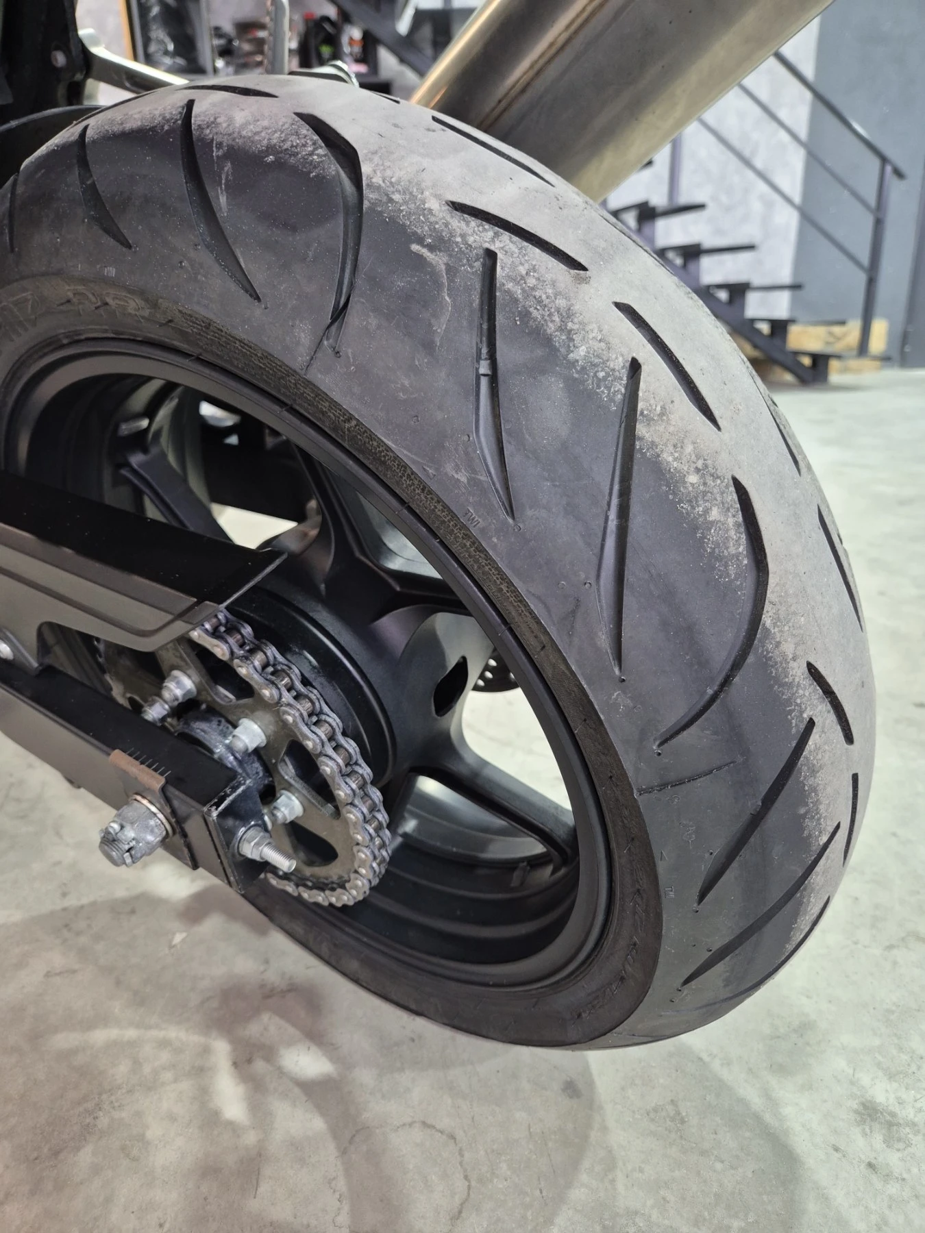 Kawasaki Z 750 Нов внос от ШВЕЙЦАРИЯ!!!, снимка 13 - Мотоциклети и мототехника - 54754113