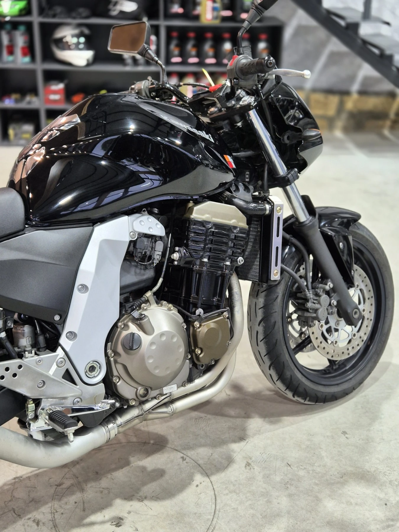 Kawasaki Z 750 Нов внос от ШВЕЙЦАРИЯ!!!, снимка 12 - Мотоциклети и мототехника - 54754113