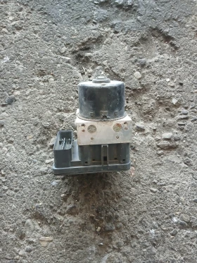 1J0614517E ABS помпа Vw Bora, снимка 4